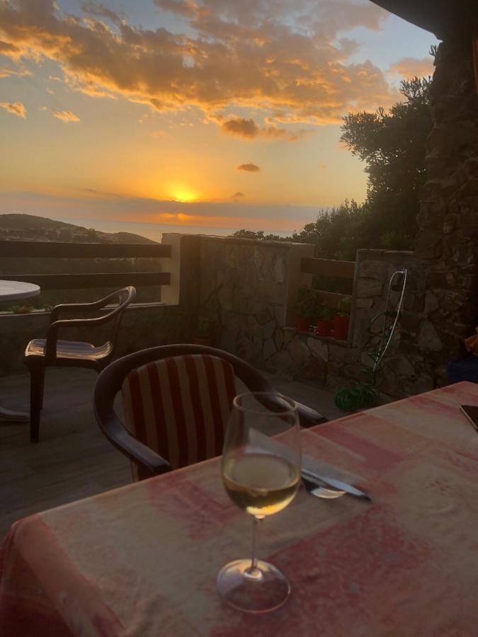 Sardegna-Ferienwohnung Mit Emotionale Meeres Blick Torre dei Corsari Εξωτερικό φωτογραφία
